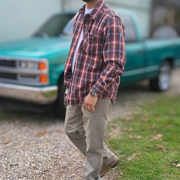 Men's Plaid Flannel Shirt - Picture 3 of 5